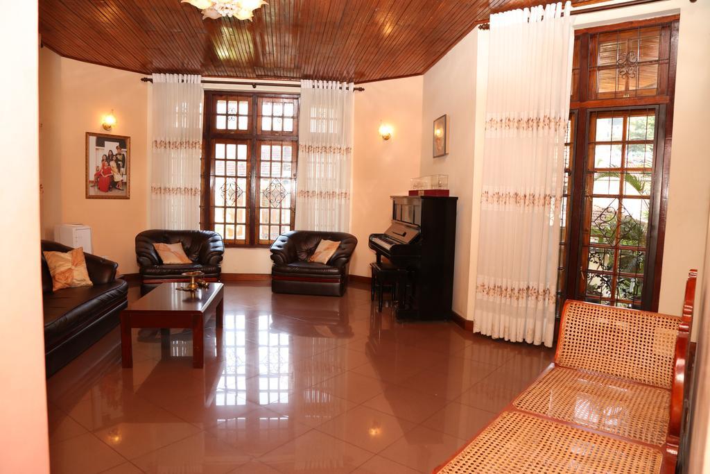 Glory Homestay Kandy Extérieur photo