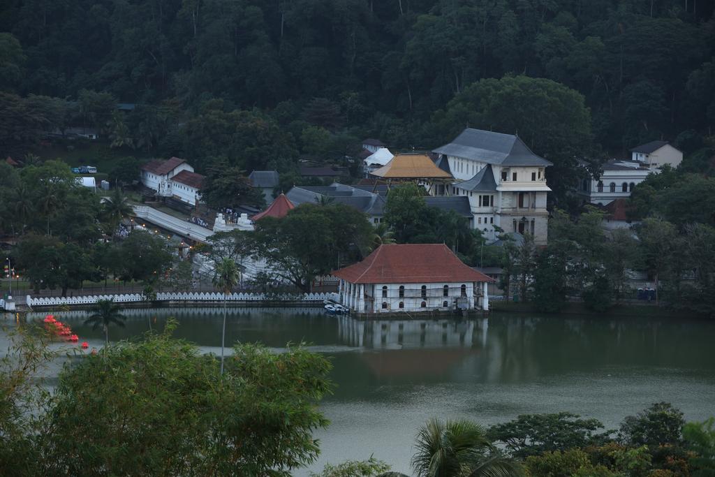 Glory Homestay Kandy Extérieur photo
