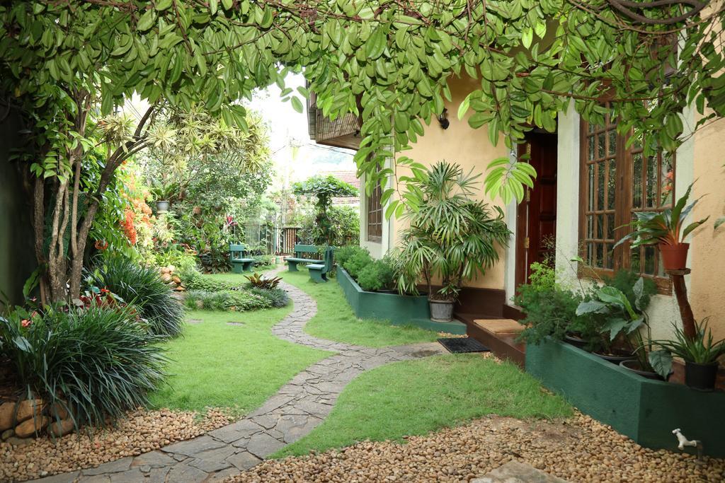 Glory Homestay Kandy Extérieur photo